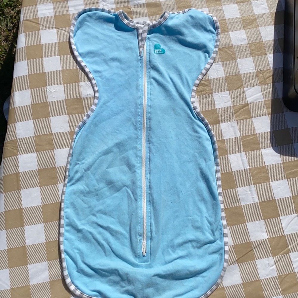 Love To Dream Swaddle Up